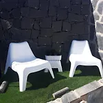 Villa Far-island